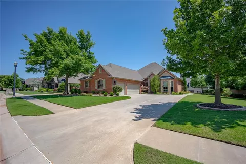 3424 Stone Brook Ct, Oklahoma City, OK 73120