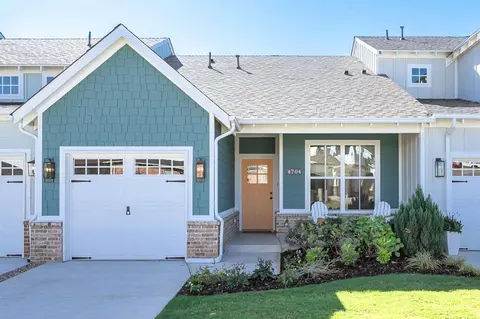 4704 Half Moon Way, Edmond, OK 73034