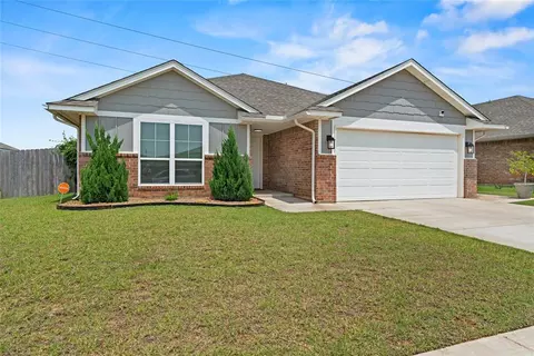 9613 Ashford Dr, Yukon, OK 73099