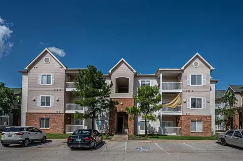 2200 Classen Blvd #2131, Norman, OK 73071
