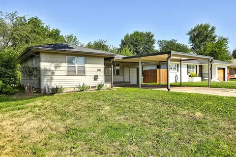 1302 Regent St, Norman, OK 73069