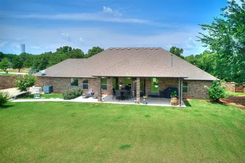 18638 Marbella Ln, Harrah, OK 73045 photo 35
