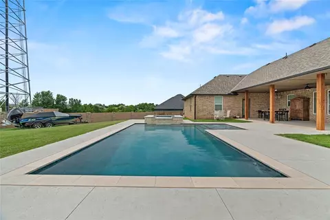1031 Colonial Ave, Tuttle, OK 73089 photo 36