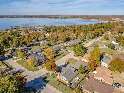 View/Area - 3100 N Eagle Ln, Bethany, OK 73008 photo 2 of 3