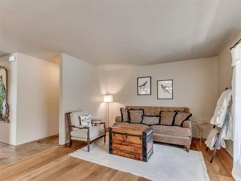 Living - 3100 N Eagle Ln, Bethany, OK 73008 photo 5 of 5