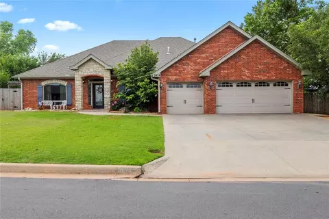 1414 Chisholm Trl, Weatherford, OK 73096