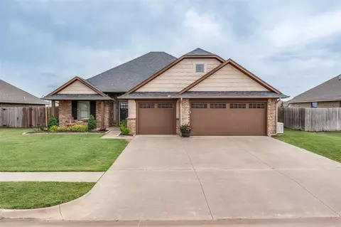 404 NE Auburn Ln, Piedmont, OK 73078
