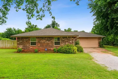 3414 Clayton Dr, Tuttle, OK 73089 photo 1