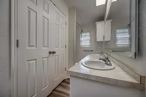 406 SW 4th St, Tuttle, OK 73089 photo 22