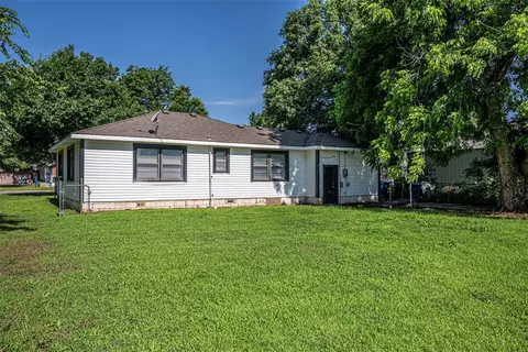 406 SW 4th St, Tuttle, OK 73089 photo 27