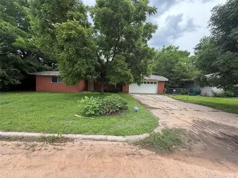 8734 Silver Creek Dr, Spencer, OK 73084