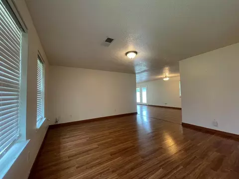 103 Thames Ct, Idabel, OK 74745 photo 6