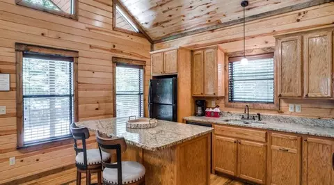 Kitchen - 62 Fork Creek Trl, Broken Bow, OK 74728 photo 1 of 2