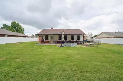 1913 Ensey Ter, Mustang, OK 73064 photo 31