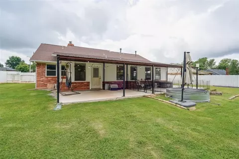 1913 Ensey Ter, Mustang, OK 73064 photo 29