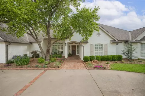 305 Carmel Valley Way, Edmond, OK 73025