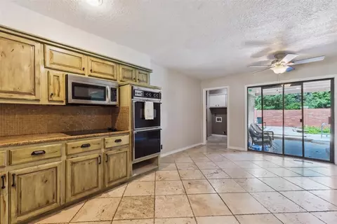 4424 Brighton Ct, Norman, OK 73072 photo 16