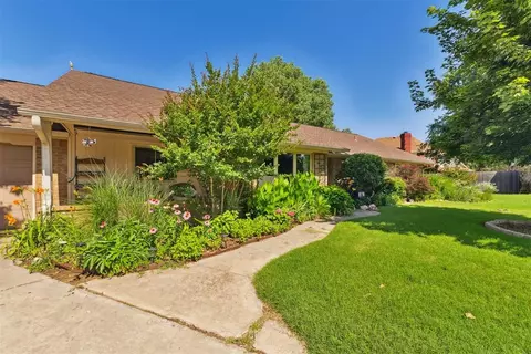 4424 Brighton Ct, Norman, OK 73072