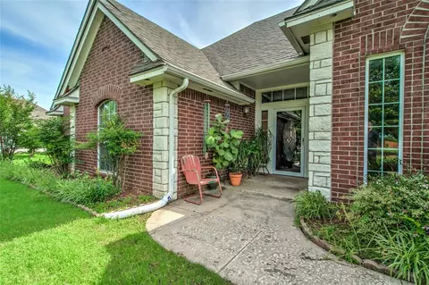 5701 Sunset Rdg, Newalla, OK 74857