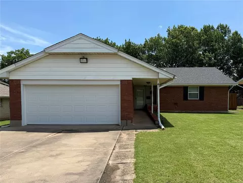 4 Seneca Dr, Shawnee, OK 74801