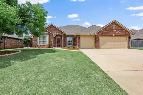 2501 Brenton Dr, Edmond, OK 73012