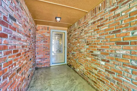 3217 Quail Cir, Altus, OK 73521 photo 6