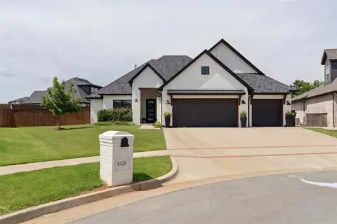 8428 NW 132nd St, Oklahoma City, OK 73142