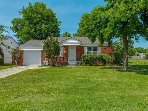 7235 SE 15th St, Midwest City, OK 73110