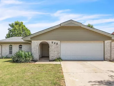 620 Victoria Dr, Yukon, OK 73099