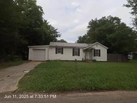 4509 SE 26th St, Del City, OK 73115