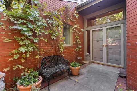 2825 NW Grand Blvd #3, Oklahoma City, OK 73116