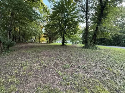 606 Campbell St, Broken Bow, OK 74728 photo 3