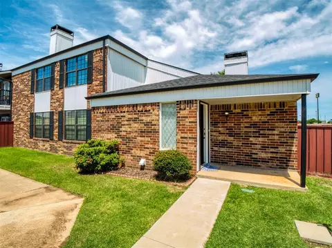 3003 River Oaks Dr #119, Norman, OK 73072