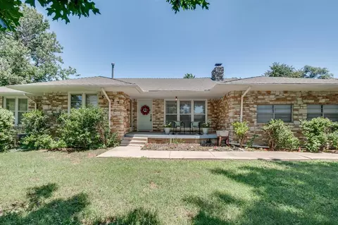 5932 N Grove Ave, Oklahoma City, OK 73122