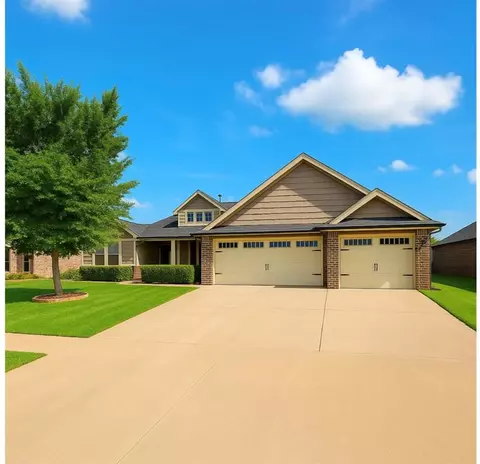 9112 NW 92nd St, Yukon, OK 73099