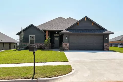 6108 Frankie Lynn Ln, Edmond, OK 73034