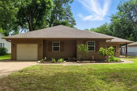 133 S Park Dr, Stillwater, OK 74074