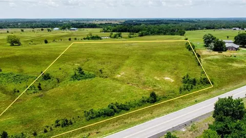 0003 E 56 Hwy, Okemah, OK 74859