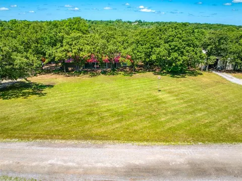 114 Timber Ln, Mcloud, OK 74851 photo 3
