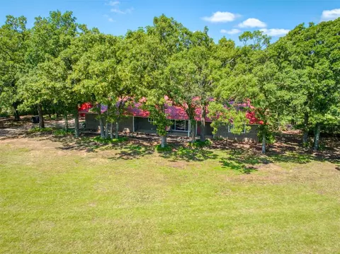 114 Timber Ln, Mcloud, OK 74851 photo 2