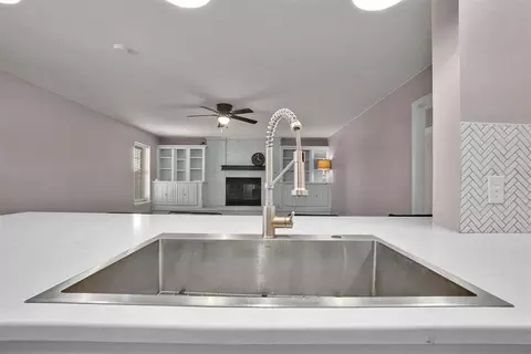 Kitchen - 3112 Partridge Pl, Altus, OK 73521 photo 5 of 7