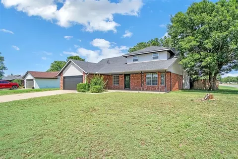 3112 Partridge Pl, Altus, OK 73521