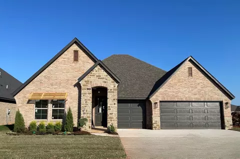 3328 Slate River Dr, Yukon, OK 73099