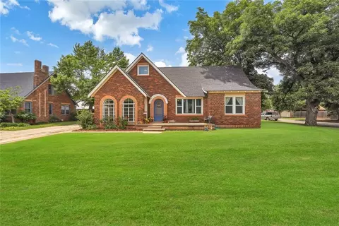 201 S Park Rd, Hobart, OK 73651