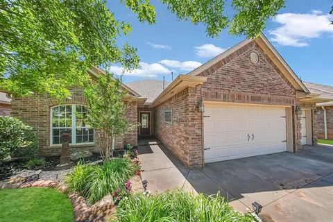 1840 Kamber Ter, Edmond, OK 73003