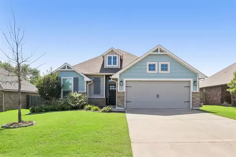 2332 Santa Monica St, Edmond, OK 73034