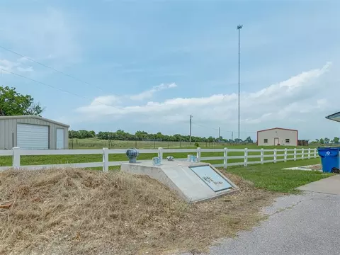 111 E Memorial, Marlow, OK 73055 photo 36