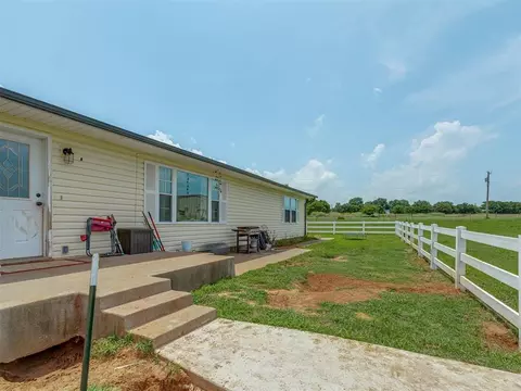 111 E Memorial, Marlow, OK 73055 photo 35