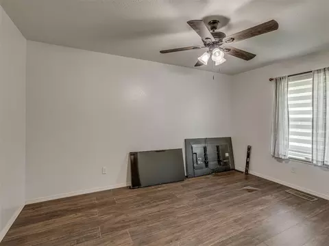 111 E Memorial, Marlow, OK 73055 photo 27