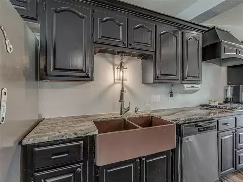 111 E Memorial, Marlow, OK 73055 photo 11